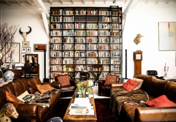 How to Choose a Tantalizing Salon Topic