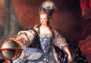 Salon Fashion: A Historical Retrospective